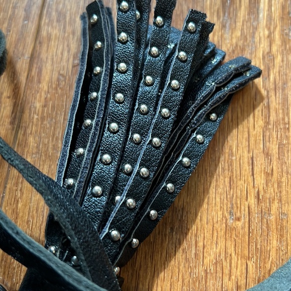 Magnificent hardware. ASH Bag! Pre-loved. Grab it while it’s Hot!!! - Picture 15 of 15